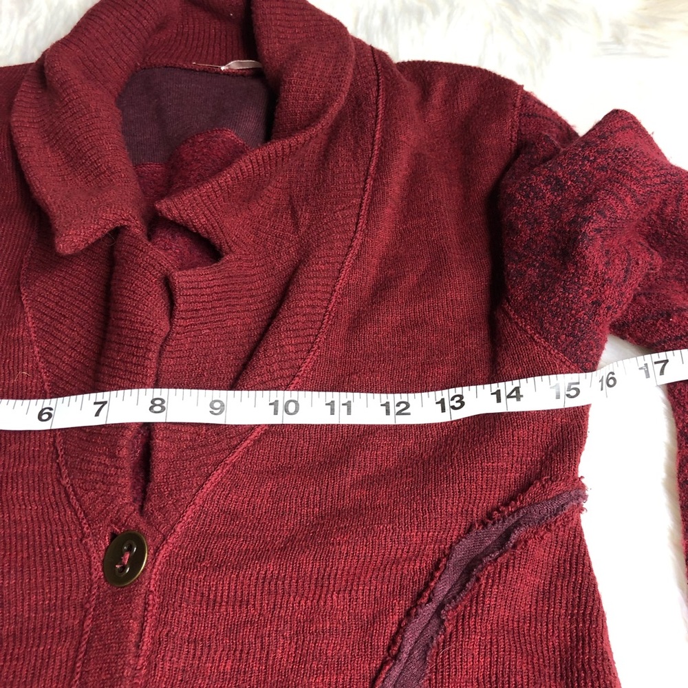 Free people cardigan burgundy buttons slit back S tuxedo back - Picture 4 of 7